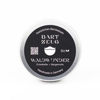 Produkt Bartbalm Waldwunder mit Deckel auf weißem Hintergrund